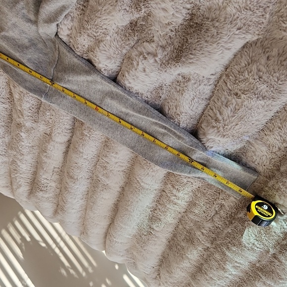 DianeGillman sweater - Picture 10 of 11